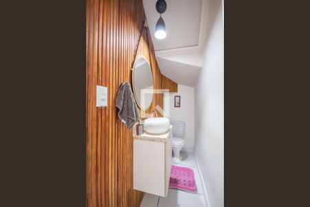 Lavabo de casa de condomínio para alugar com 3 quartos, 120m² em Rochdale, Osasco