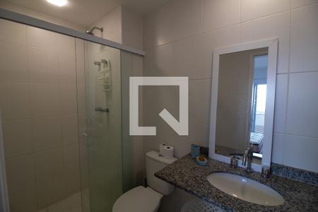 Banheiro de kitnet/studio para alugar com 1 quarto, 30m² em Santo Amaro, São Paulo