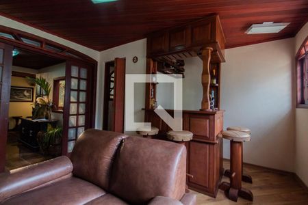 Sala de casa para alugar com 4 quartos, 640m² em Jardim Inga, São Paulo