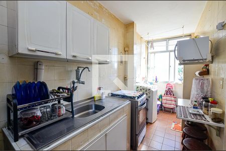 Apartamento à venda com 68m², 2 quartos e 1 vaga Apartamento à venda com 68m², 2 quartos e 1 vagaCozinha