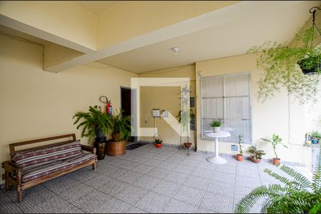 Apartamento à venda com 70m², 2 quartos e sem vaga Apartamento à venda com 70m², 2 quartos e sem vagaEntrada