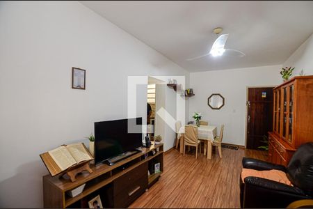 Sala de apartamento à venda com 2 quartos, 70m² em Cubango, Niterói