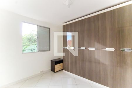 Quarto 2 de apartamento para alugar com 2 quartos, 50m² em Itaquera, São Paulo