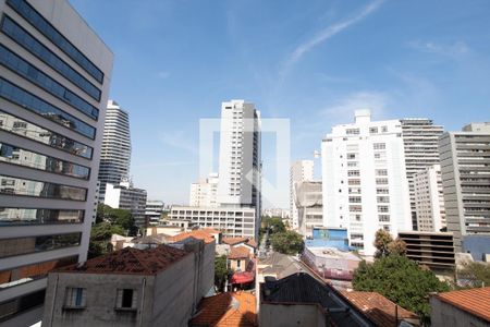 Sala - vista de apartamento para alugar com 2 quartos, 92m² em Pinheiros, São Paulo
