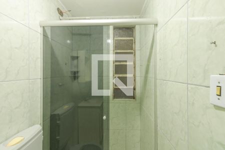 Banheiro de apartamento à venda com 2 quartos, 70m² em Rubem Berta, Porto Alegre