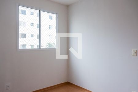 Quarto 2 de apartamento à venda com 2 quartos, 42m² em Chacaras Reunidas Santa Terezinha, Contagem