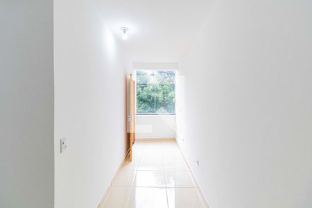 Entrada de casa para alugar com 2 quartos, 100m² em Jardim das Esmeraldas, São Paulo