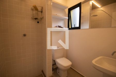 Banheiro de apartamento para alugar com 1 quarto, 40m² em Vila Monte Alegre, São Paulo