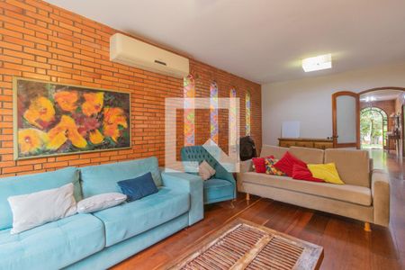 Sala de casa à venda com 4 quartos, 1000m² em Guarujá, Porto Alegre