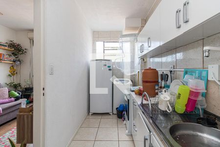 Cozinha de apartamento à venda com 1 quarto, 40m² em Jardim Sabará, Porto Alegre