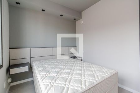 Sala/Dormitório de kitnet/studio para alugar com 1 quarto, 25m² em Farroupilha, Porto Alegre