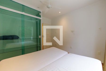 Casa de condomínio à venda com 445m², 7 quartos e 3 vagas Casa de condomínio à venda com 445m², 7 quartos e 3 vagasSuíte 3