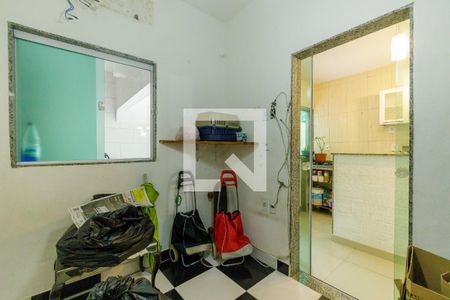 Casa de condomínio à venda com 445m², 7 quartos e 3 vagas Casa de condomínio à venda com 445m², 7 quartos e 3 vagasEstúdio Quarto