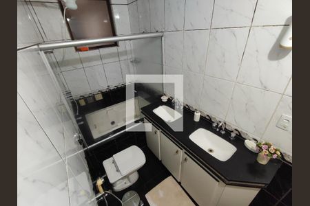 Banheiro  de apartamento para alugar com 4 quartos, 165m² em União, Belo Horizonte