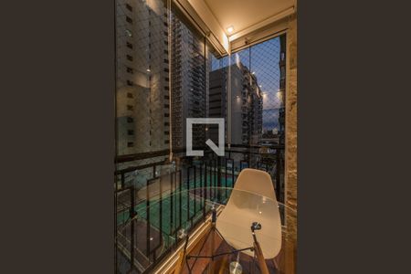 Varanda Gourmet de apartamento à venda com 3 quartos, 86m² em Alphaville Industrial, Barueri