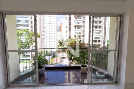 Vista da Sala de apartamento para alugar com 4 quartos, 180m² em Moema, São Paulo