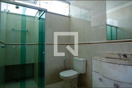 Casa de condomínio à venda com 600m², 6 quartos e 3 vagas Casa de condomínio à venda com 600m², 6 quartos e 3 vagasBanheiro da Suíte 1