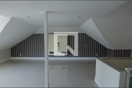 Casa de condomínio à venda com 600m², 6 quartos e 3 vagas Casa de condomínio à venda com 600m², 6 quartos e 3 vagasSala de Tv