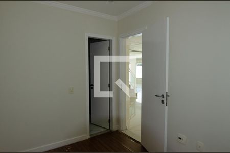 Casa de condomínio à venda com 600m², 6 quartos e 3 vagas Casa de condomínio à venda com 600m², 6 quartos e 3 vagasEscritório