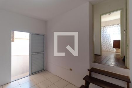 Sala e Cozinha de kitnet/studio para alugar com 1 quarto, 65m² em Jardim Santa Genebra, Campinas