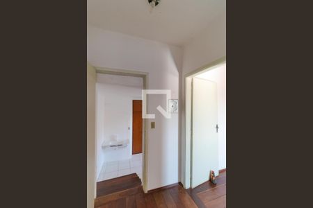 Corredor de kitnet/studio para alugar com 1 quarto, 65m² em Jardim Santa Genebra, Campinas