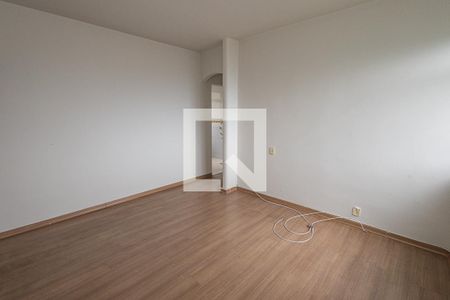Sala de apartamento à venda com 3 quartos, 74m² em Alípio de Melo, Belo Horizonte