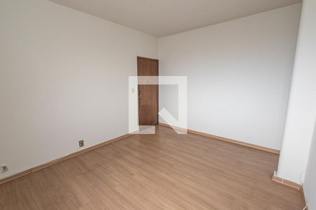 Sala de apartamento à venda com 3 quartos, 74m² em Alípio de Melo, Belo Horizonte