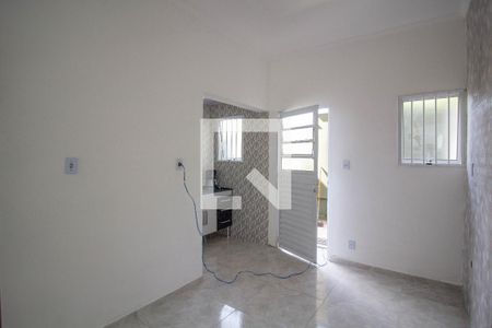 Sala/Cozinha de apartamento para alugar com 1 quarto, 25m² em Vila Cosmopolita, São Paulo