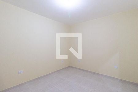 Quarto de casa para alugar com 1 quarto, 60m² em Novo Osasco, Osasco