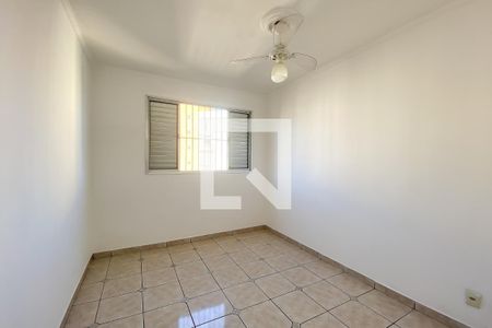 Quarto 1 de apartamento para alugar com 2 quartos, 57m² em Piratininga, Osasco