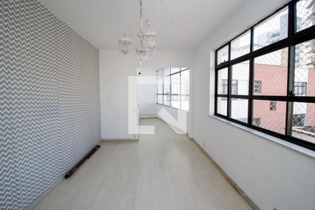 Sala de apartamento à venda com 3 quartos, 110m² em Carmo, Belo Horizonte