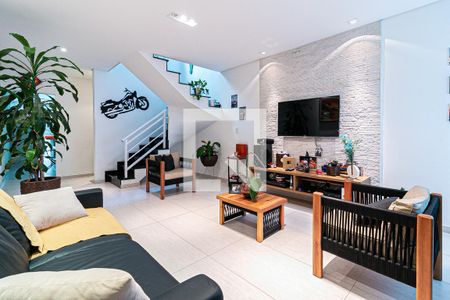Sala de casa à venda com 3 quartos, 150m² em Vila Marieta, São Paulo