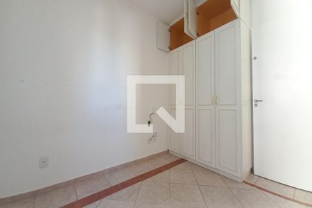 Quarto  de apartamento à venda com 1 quarto, 43m² em Vila Lídia, Campinas