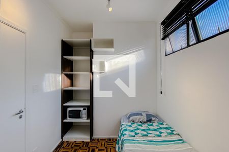 Quarto/Sala de kitnet/studio para alugar com 1 quarto, 8m² em Água Rasa, São Paulo