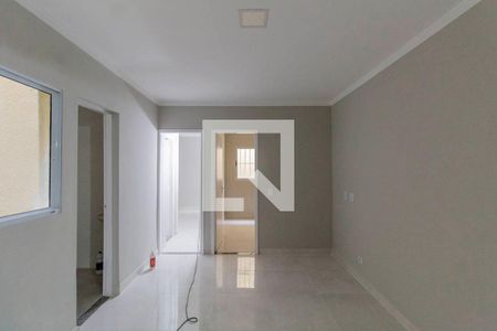 Sala e Cozinha Integrada  de apartamento para alugar com 2 quartos, 45m² em Penha de França, São Paulo