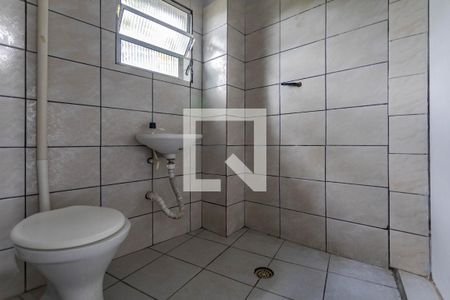 Banheiro de kitnet/studio para alugar com 1 quarto, 20m² em Vila Martins, Mogi das Cruzes