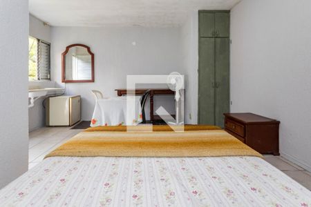 Dormitório de kitnet/studio para alugar com 1 quarto, 20m² em Vila Martins, Mogi das Cruzes