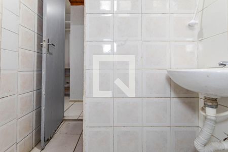 Banheiro de apartamento para alugar com 1 quarto, 30m² em Vila Martins, Mogi das Cruzes