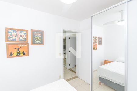 Quarto 1 de apartamento à venda com 3 quartos, 141m² em Santo Antônio, Porto Alegre