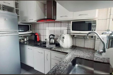 Apartamento à venda com 3 quartos, 70m² em Santa Cruz, Belo Horizonte