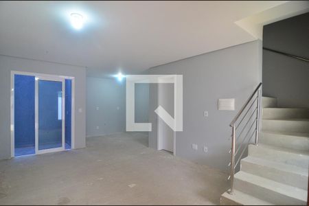 Sala de casa de condomínio à venda com 3 quartos, 89m² em Igara, Canoas