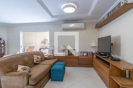 Sala de casa de condomínio à venda com 5 quartos, 302m² em Recreio dos Bandeirantes, Rio de Janeiro