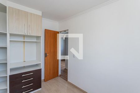 Quarto 1 de apartamento para alugar com 2 quartos, 47m² em Vila Clarice, São Paulo