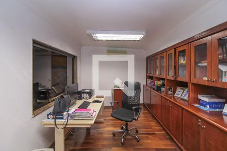 Escritório de casa à venda com 3 quartos, 400m² em Sítio da Figueira, São Paulo