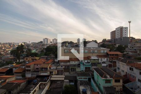 Vista de apartamento à venda com 2 quartos, 50m² em Vila Carmosina, São Paulo