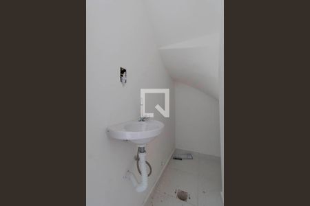 Lavabo de casa à venda com 3 quartos, 140m² em Vila Marieta, São Paulo