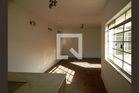 Casa para alugar com 4 quartos, 213m² em Vila Congonhas, São Paulo