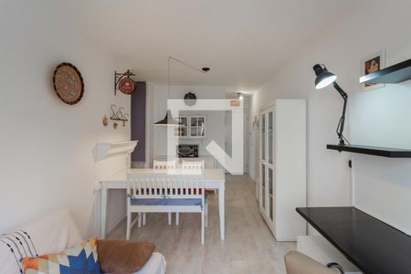 Sala de apartamento para alugar com 1 quarto, 49m² em Indianópolis, São Paulo