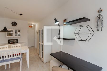 Sala de apartamento para alugar com 1 quarto, 49m² em Indianópolis, São Paulo