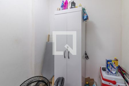 Apartamento à venda com 103m², 3 quartos e 2 vagas Apartamento à venda com 103m², 3 quartos e 2 vagasÁrea de Serviço - Quarto